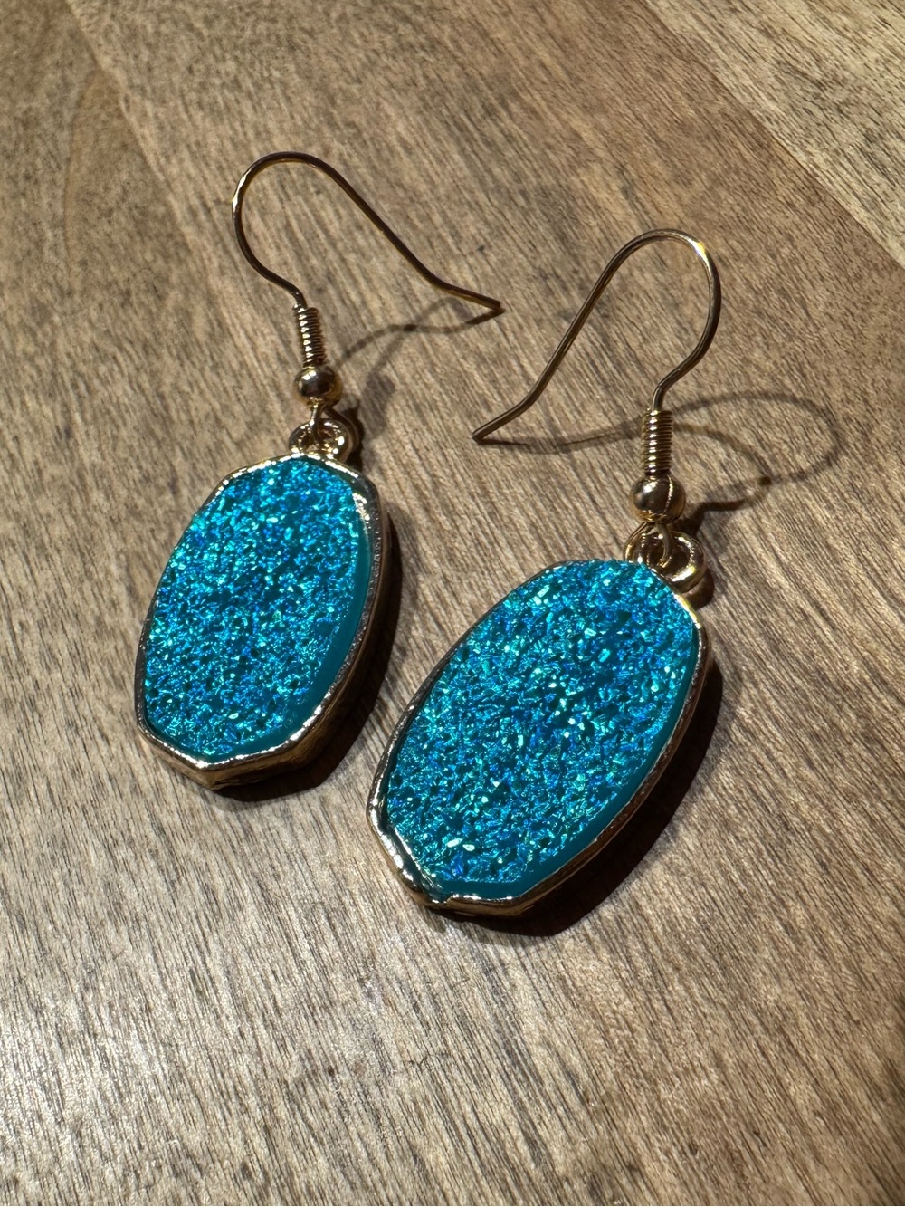 NWT Gold-Trim Teal Druzy Drop Earrings